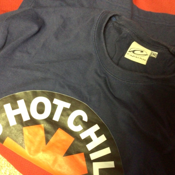 RED HOT CHILI PEPPERS tshirt - Picture 2 of 2